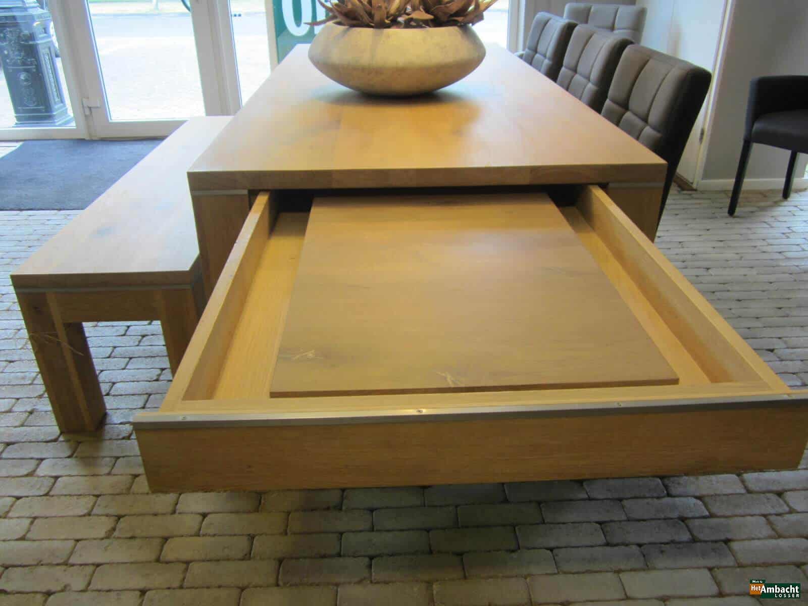 Strak eettafel eiken licht rustiek