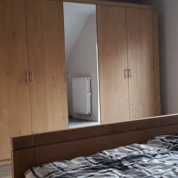 Kleiderschrank Eiche handgefertigt