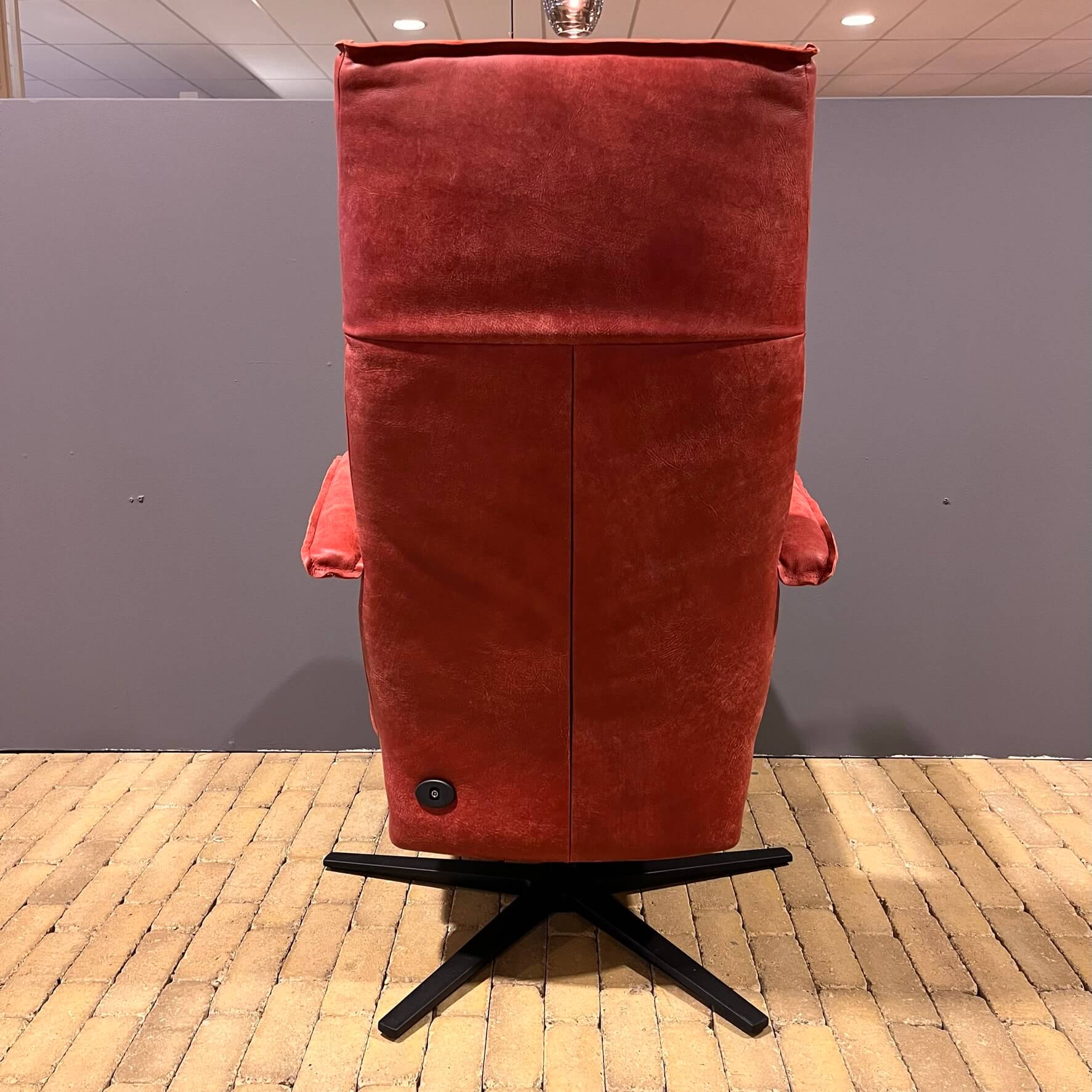 Barcelona relaxfauteuil leer Africa theater rood