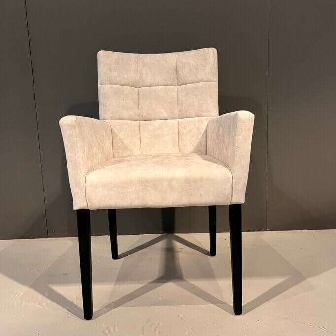 Carre esstischstuhl mit arm By Mobitec