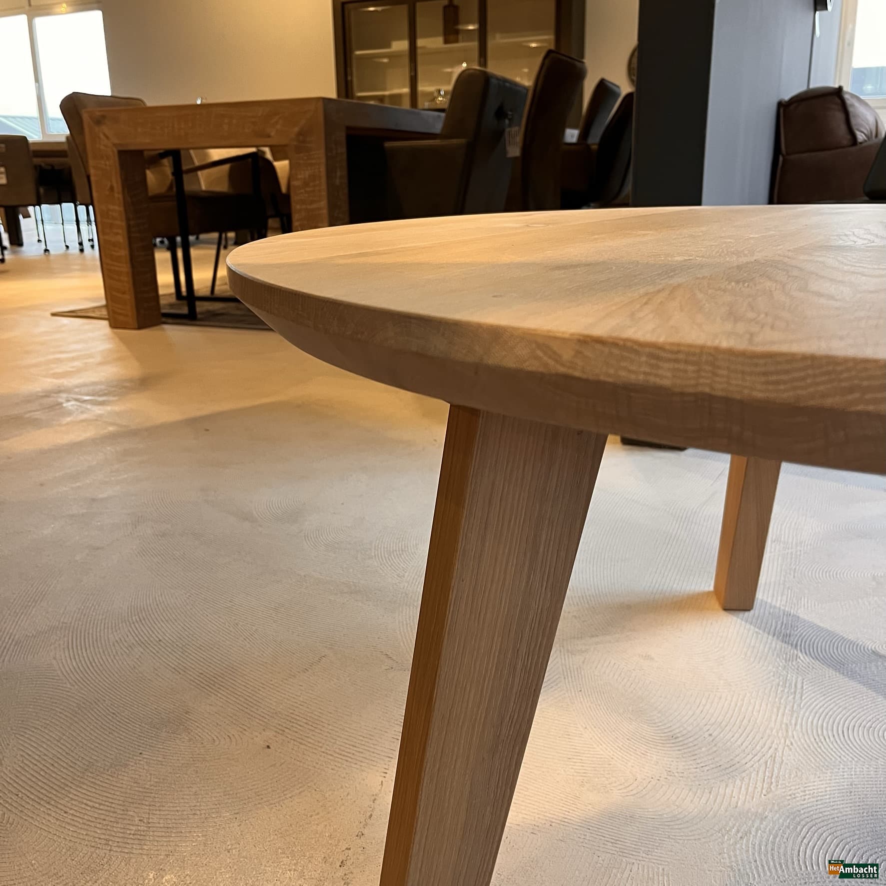 Kopenhagen rond eiken salontafel