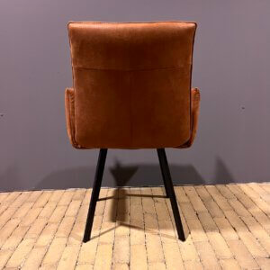 Looq met armleuning eetkamerstoel Bull camel