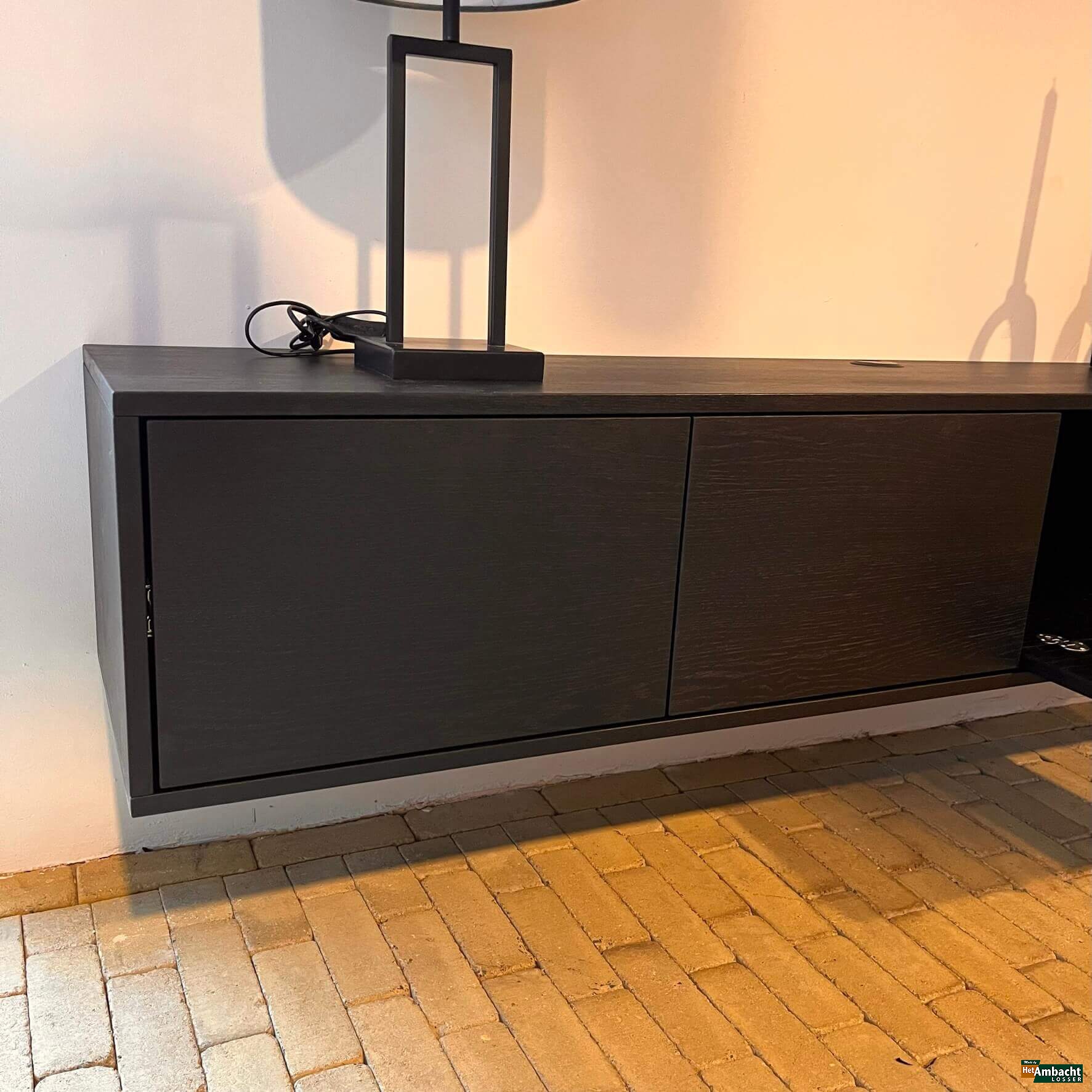 Lyon vlak TV dressoir