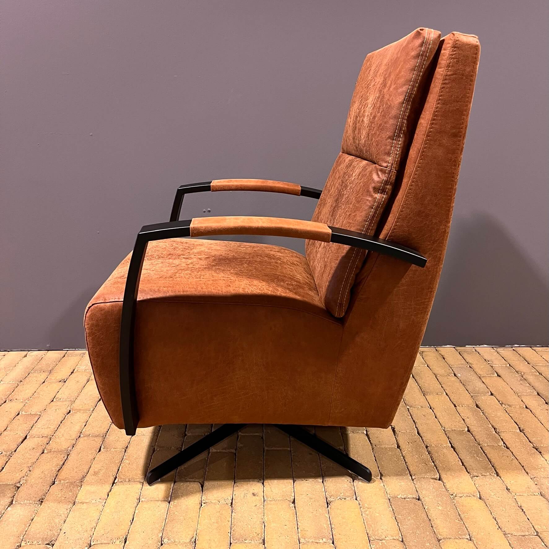 No.304 fauteuil microleer Colorado