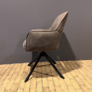 No.397 eetkamerstoel