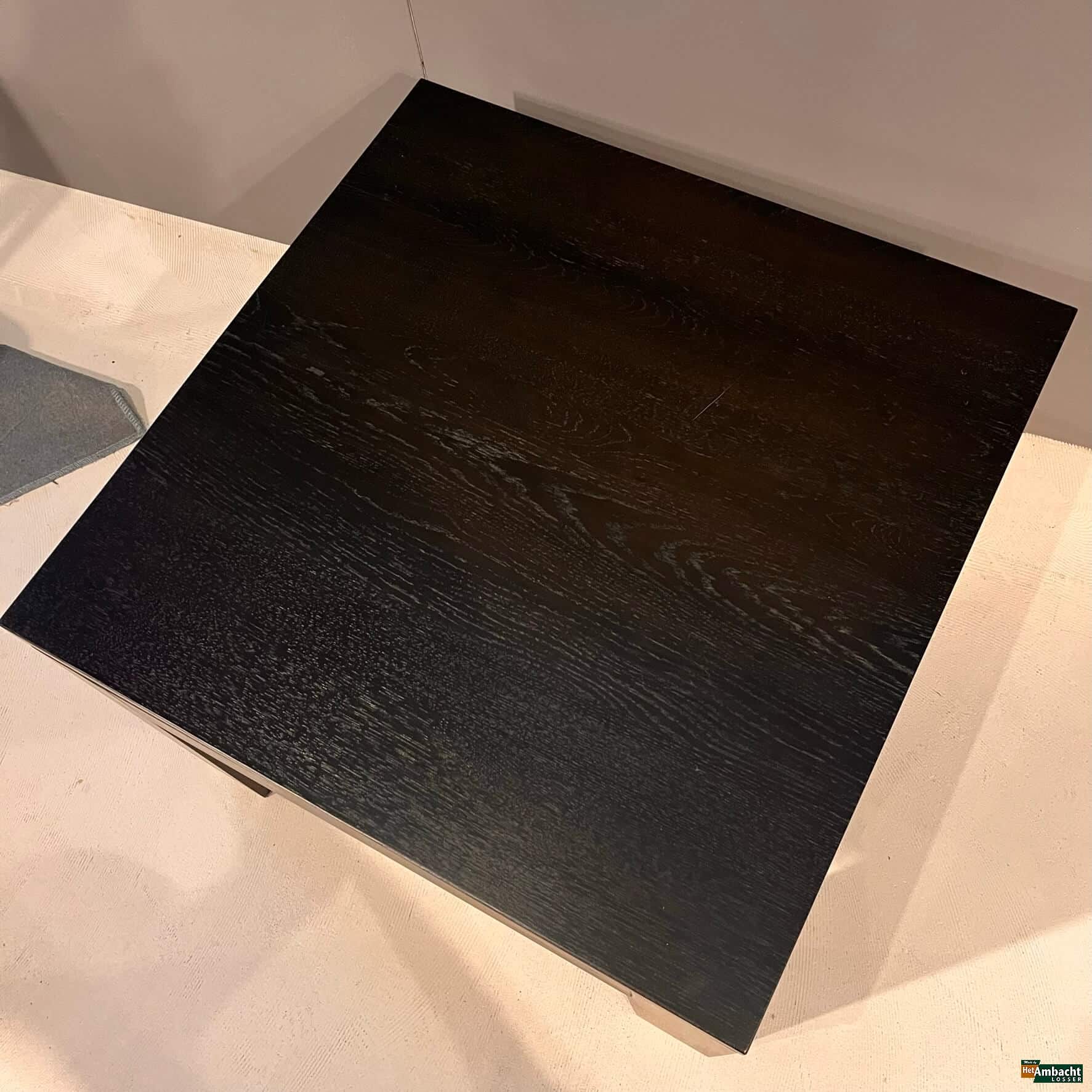 OPRUIMING Bordeaux eiken hoektafel