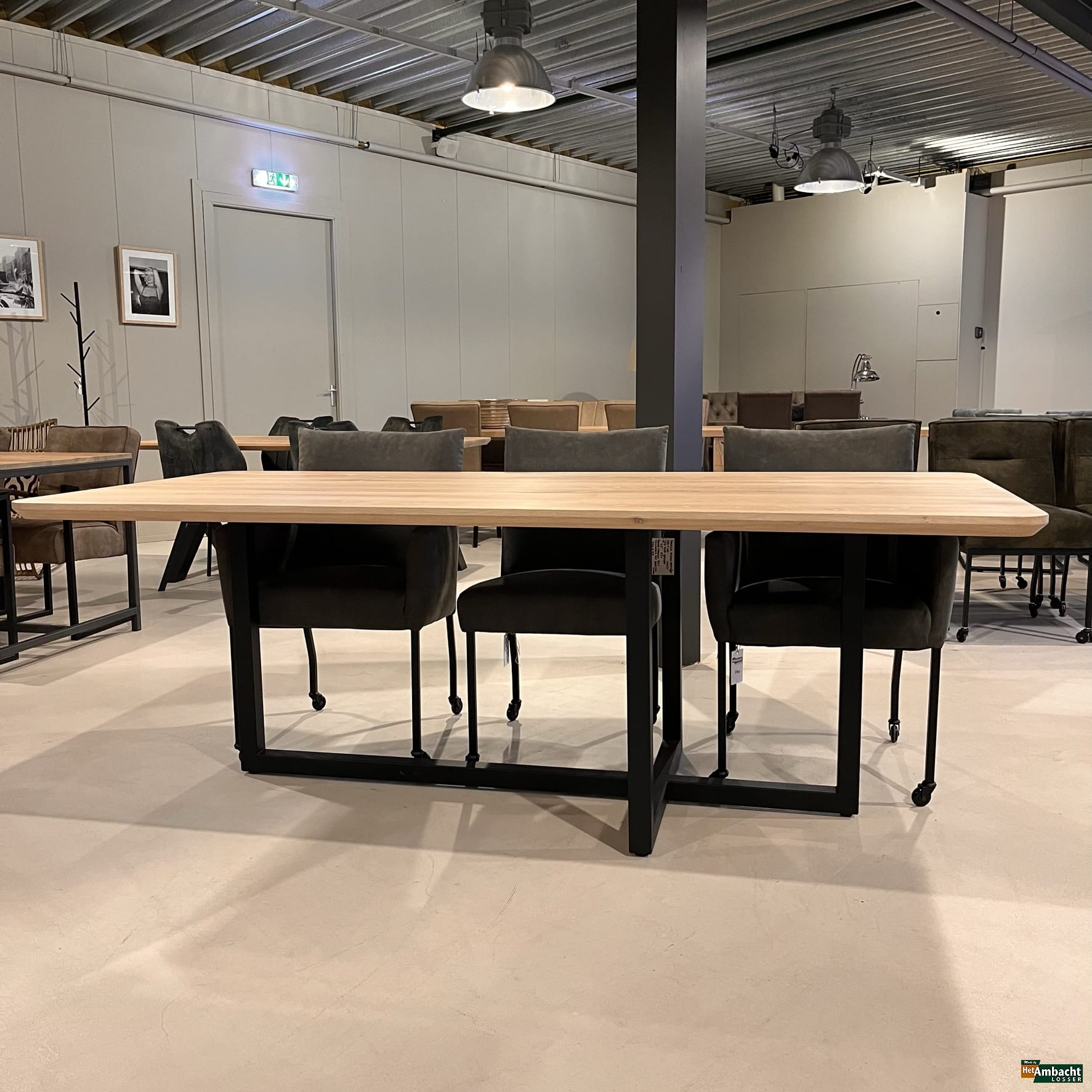 Rechthoekige eiken eettafel – Kruispoot