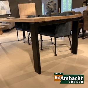 Rechthoekige eiken eettafel / Poot 12×4 zwart