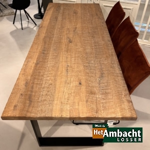 Rechthoekige eiken eettafel – Poot no. 921