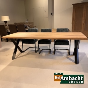 Rechthoekige eiken eettafel – Poot no. 960