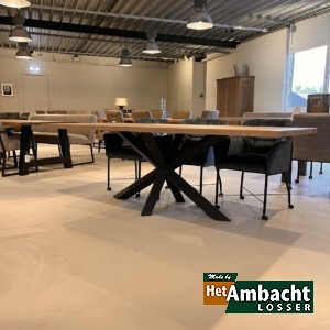 Rechthoekige eiken eettafel – Poot no. 961