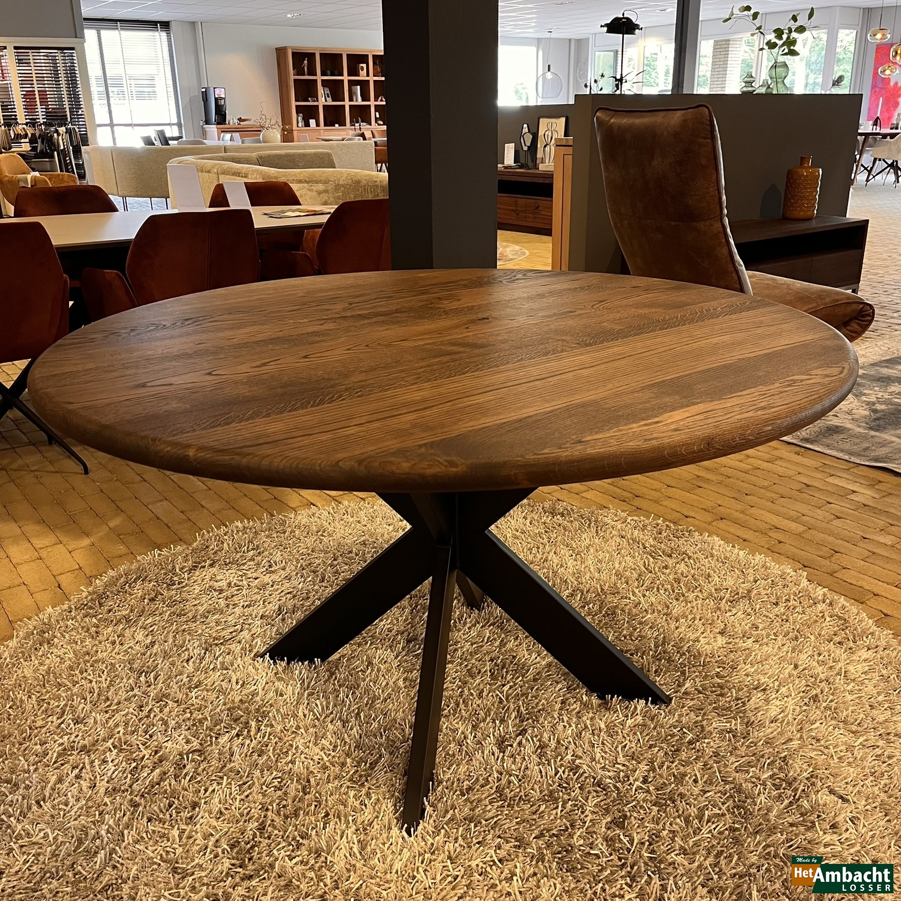 Rond 140 eiken eettafel-Poot 967-Dark roast