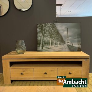 Strak eiken TV dressoir