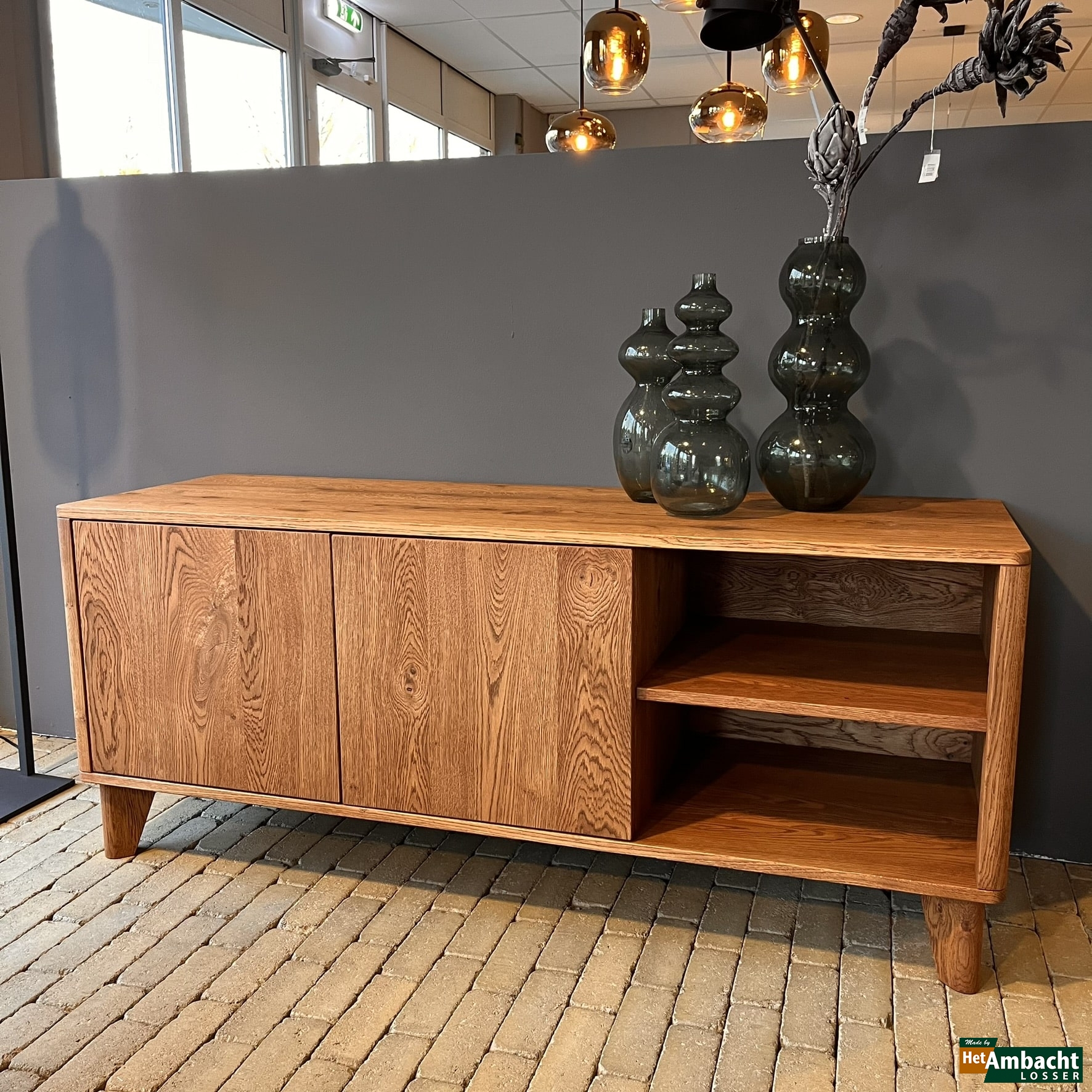 Vintage eiken TV meubel