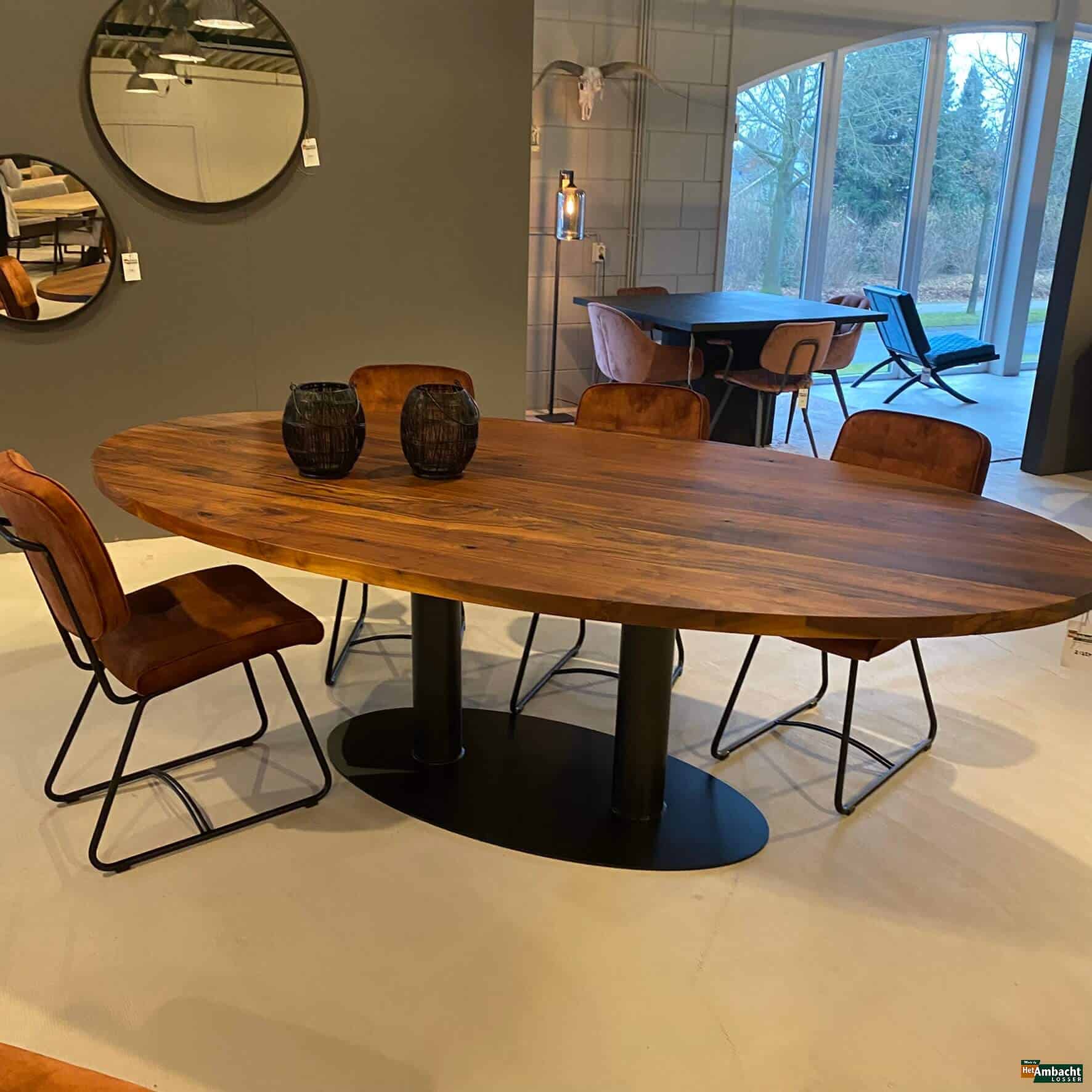 Walsstaal no.964- noten ellips eettafel